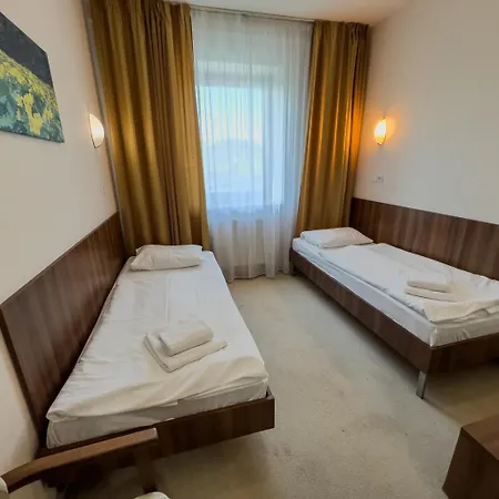 Hotel Arman Nizna Exterior photo